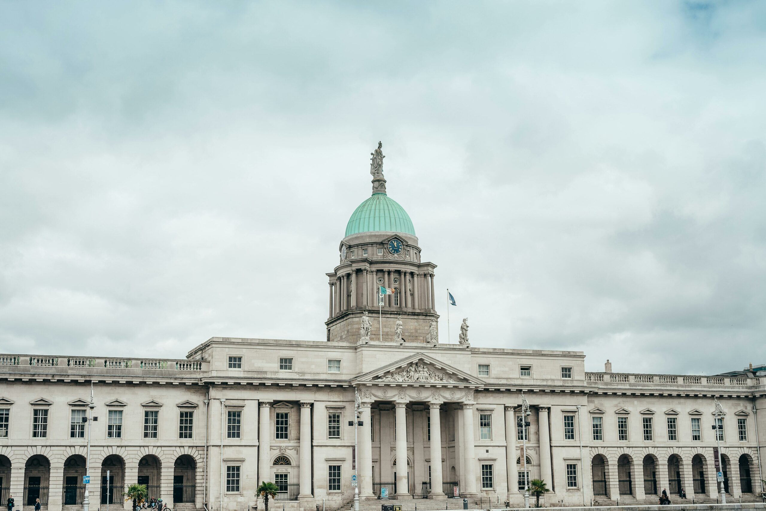 Leading Europe or Leaving Justice Behind? Ireland’s Dismal Example on Environmental Law